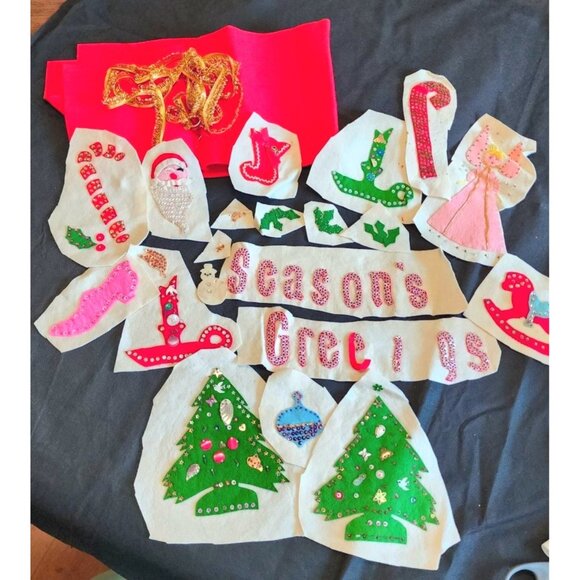 Vintage Christmas Appliqué Decorations Tree Skirt Festive Cutouts Embellishments - Picture 1 of 15